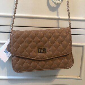 NWT MellowWorld Amanda Quilted Crossbody Clutch in Khaki